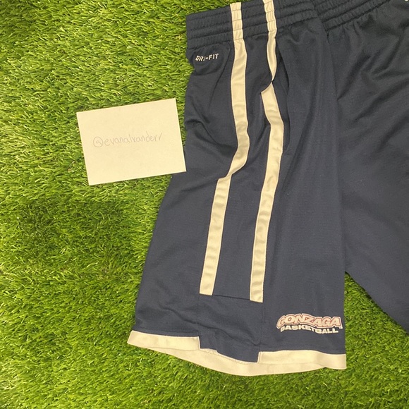 Nike Dri-Fit x Gonzaga Basketball Shorts - Picture 4 of 7